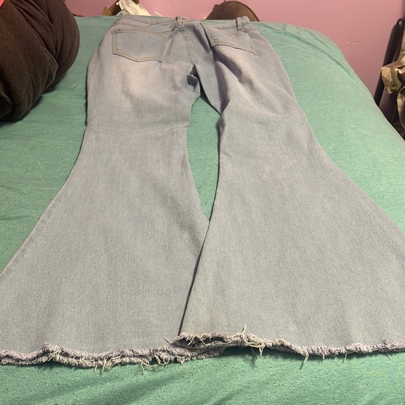 COPY - Flared leg Jeans flare bell bottom light blue Jeans - Picture 2 of 2